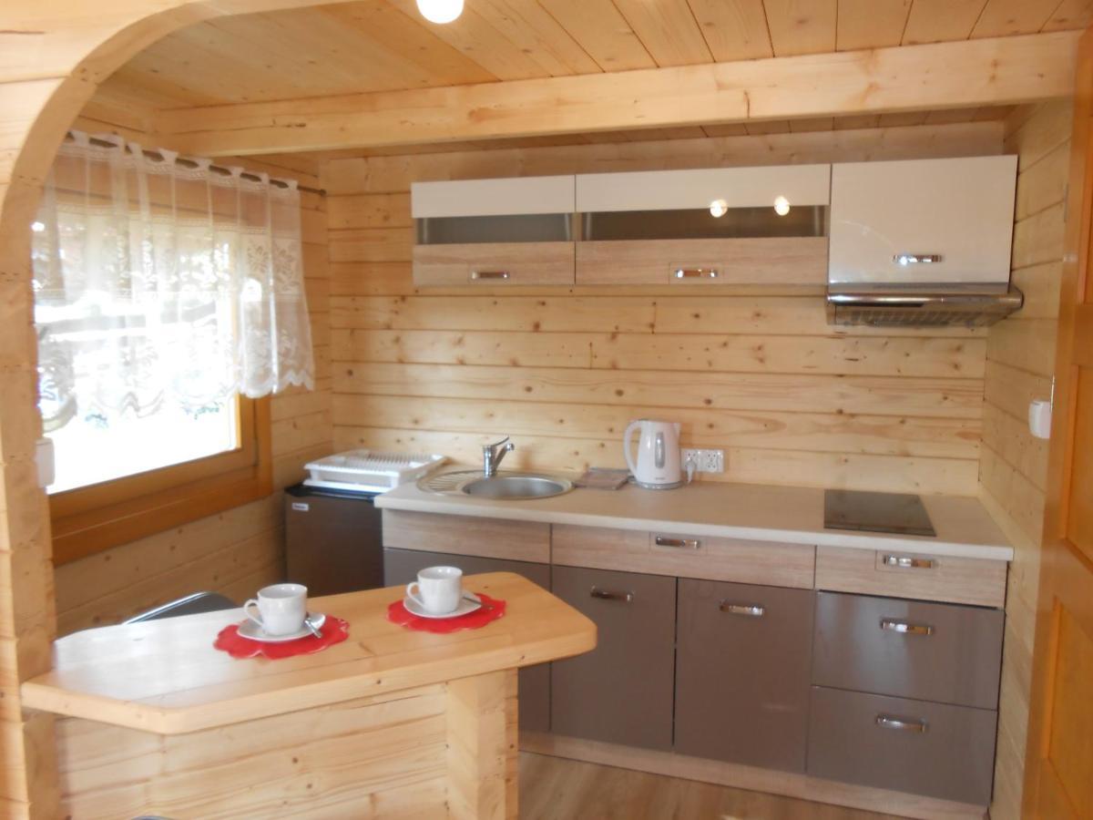 Domek Pod Swierkiem Wapnica  Esterno foto