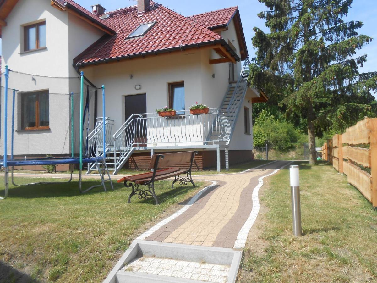 Domek Pod Swierkiem Wapnica  Esterno foto